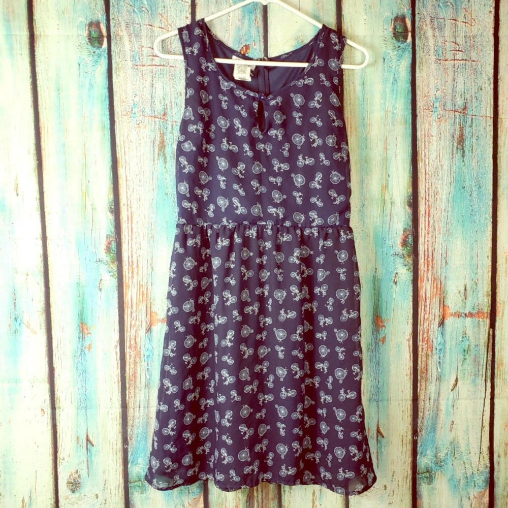 Navy Bicycle Print Dress 🚲